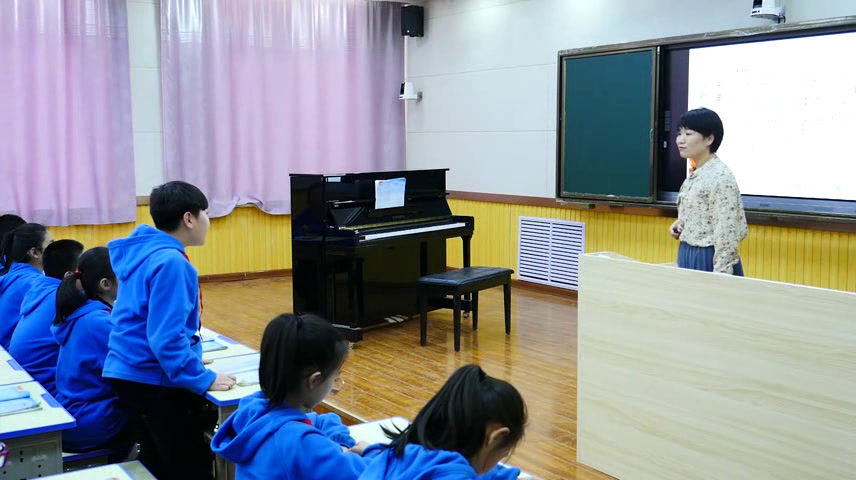 湘文艺版本音乐六上《（演唱）大中国》山西石老师-县级优课
