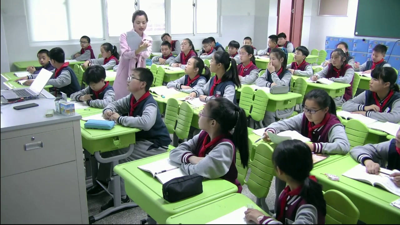 部编版语文六下《16.真理诞生于一百个问号之后》上海市老师优质课