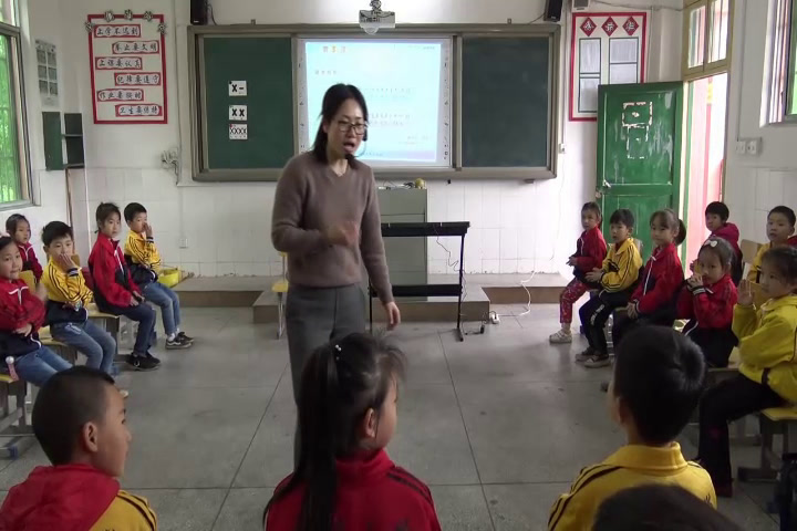 湘文艺版音乐一下《（唱一唱）是谁在敲》湖南乐老师-县级优课